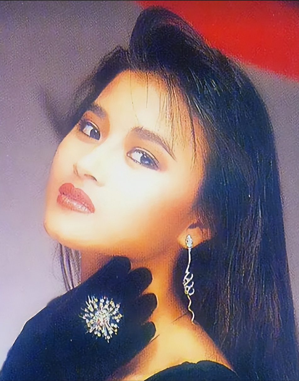 "最美西施"16岁成名,之后嫁错人了,现在怎样了_黎燕珊_刘永_邵氏