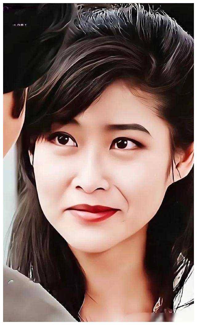 叶玉卿风采依旧不老女神写真集回顾风华绝代展现神采飞扬