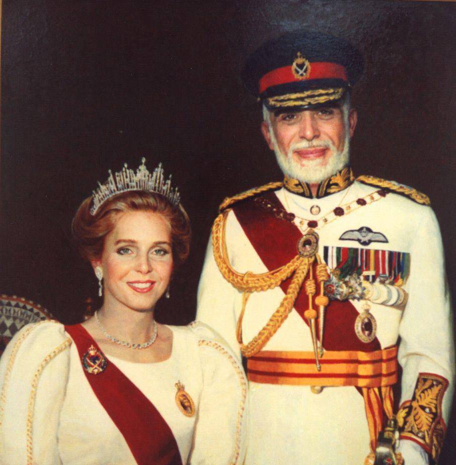 侯赛因·伊本·塔拉勒,1935年出生在约旦首都安曼,是约旦第三代国王