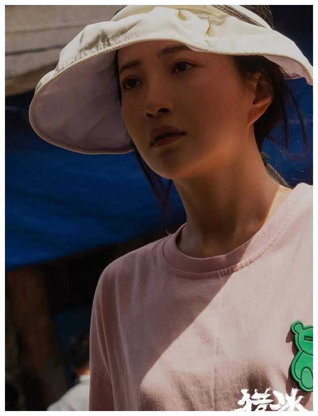 包文婧演技独步天下,张颂文妻子角色更胜一筹,演技差距惊人