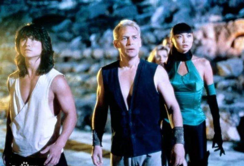 后来国外发展红得发紫_仇云波_甄子丹_中国