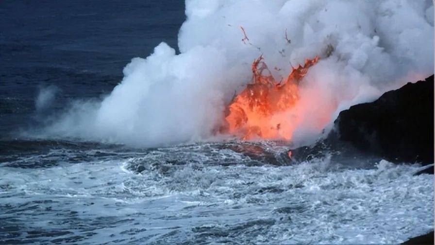 海底火山不灭沉底水?探究看破水火谜_熔岩_海水_影响