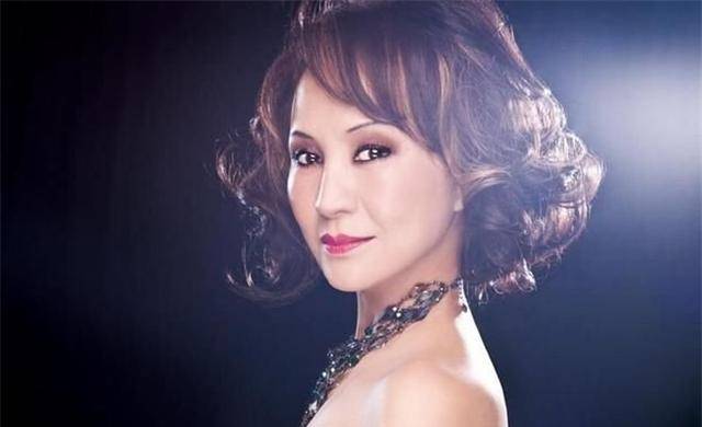 原创1983年春晚红遍全国后遭封杀赴美结婚的郑绪岚如今怎样了