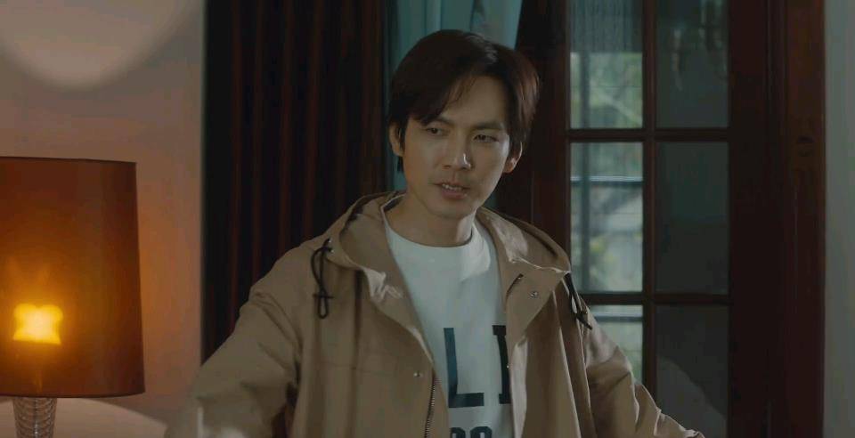 把钟汉良和任嘉伦放一起看,差距就出来了_聂宇晟_观众_年龄