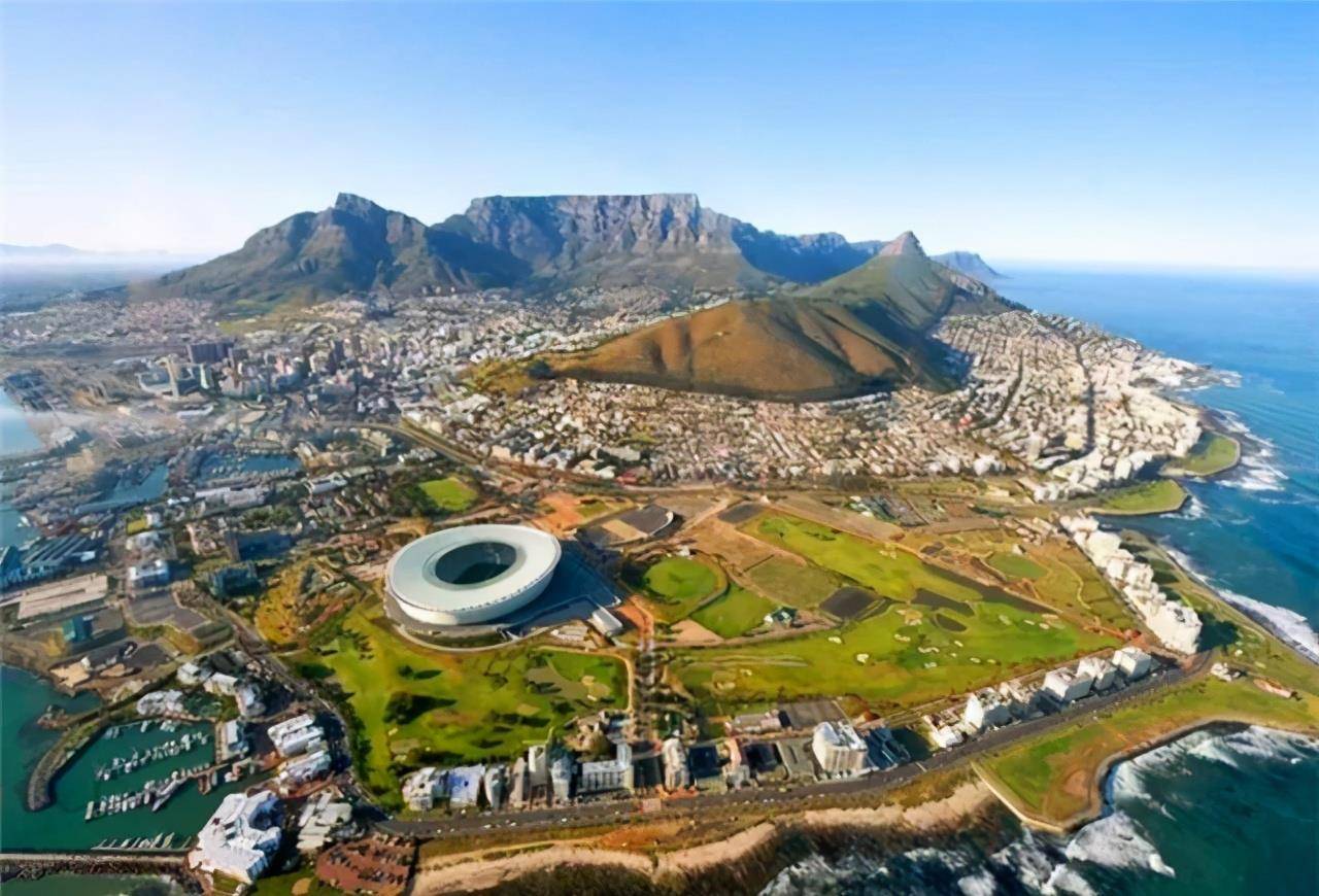 高犯罪率国家之南非:性犯罪之国,一个警察会呼叫私人安保的国家_黑人_