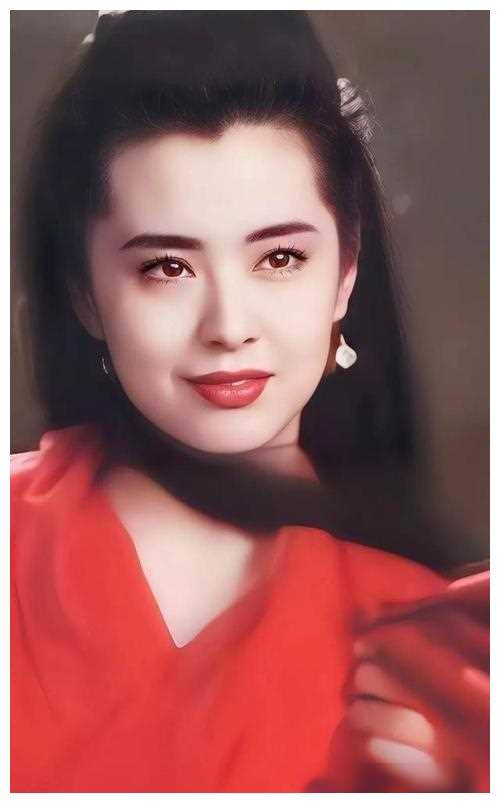 原创王祖贤为何未婚未育沧桑如大妈昔日女神何去何从