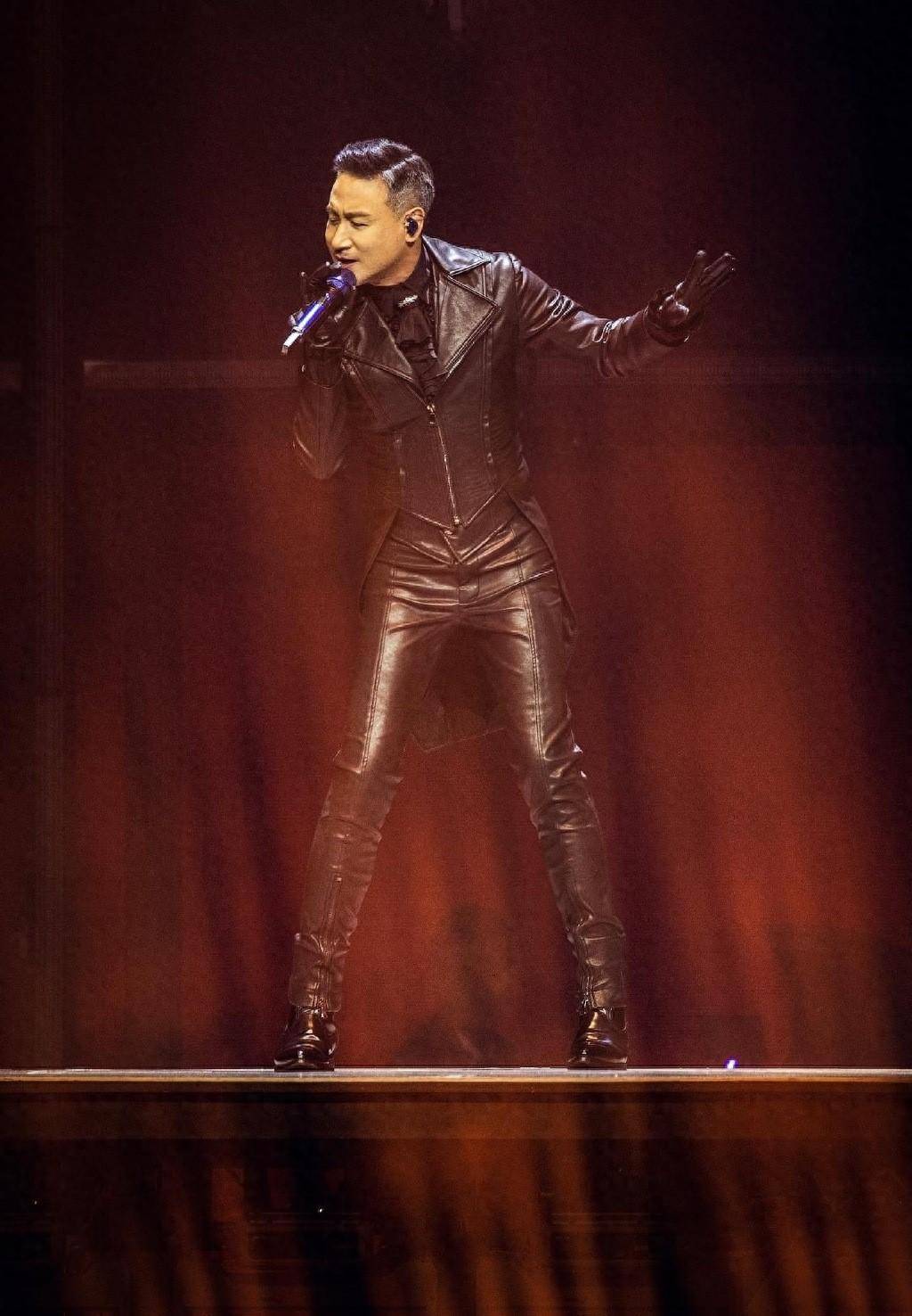 张学友确诊新冠已服用特效药腹泻发烧咳嗽肌肉酸症状一个不少