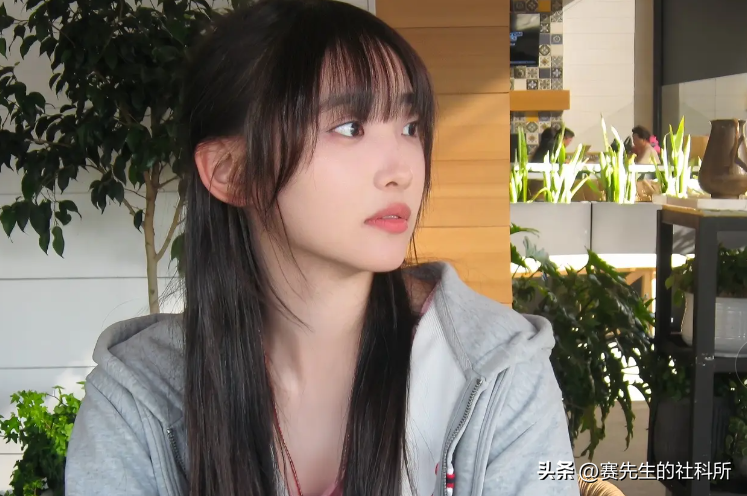 这3位演员拍长剧是糊糊,演短剧却鹤立鸡群_表演_电视剧_许梦圆