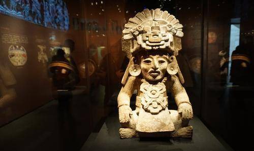 原创2000年前玛雅人曾留下二维码游客手机扫码后结局让人哭笑不得