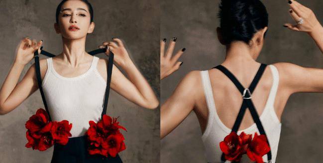 原创李冰冰秀了一身肌肉美女的风范别了两朵大红花