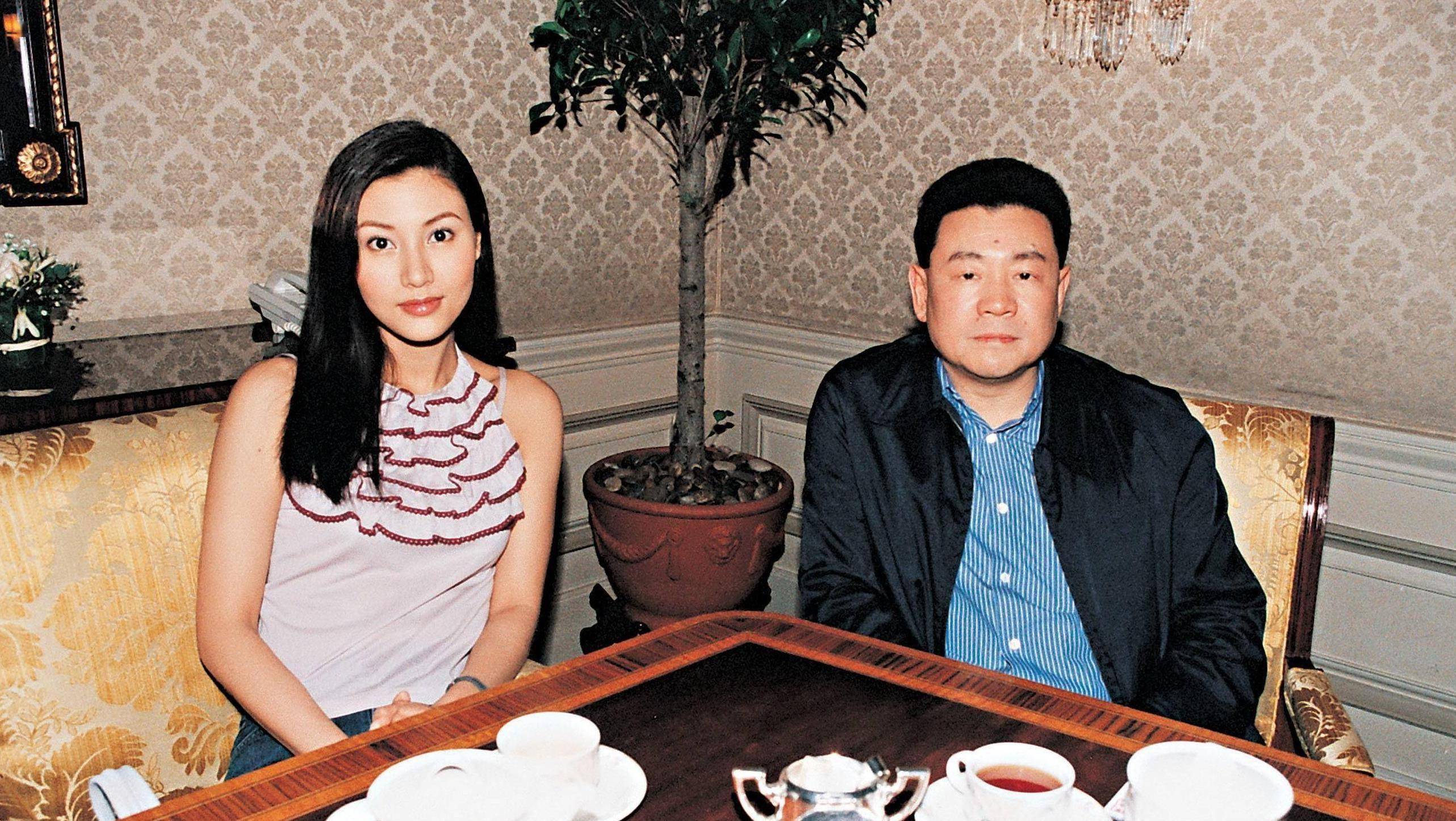 原创高尔夫球事件被刘銮雄澄清关之琳终于不用背黑锅了