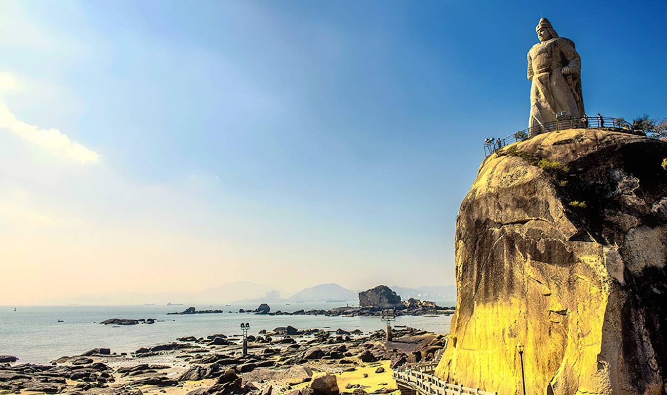 厦门本地旅游管理服务怎么样,厦门三天两晚旅游攻略_城市_文化_魅力