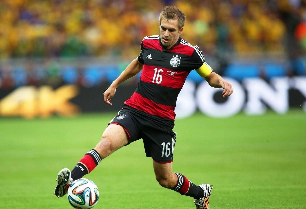 谁反对!这是欧洲足球历史最强十一人阵容