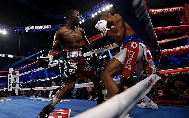 梅威瑟发表"挑战"言论,呼吁克劳福德和本纳维德兹对决_阿瓦雷兹_建议