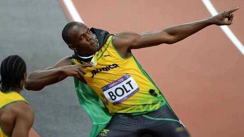 原创百米飞人博尔特现状退役6年生3个孩子每年400万美元领一