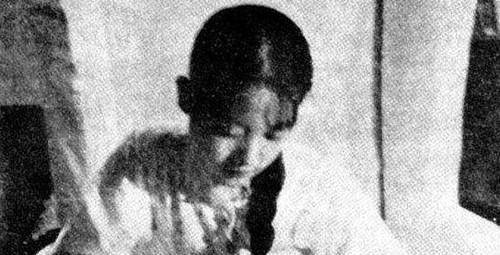 原创他承诺娶爱人进门却因胆小将她送给父亲从此自己多了两个弟弟