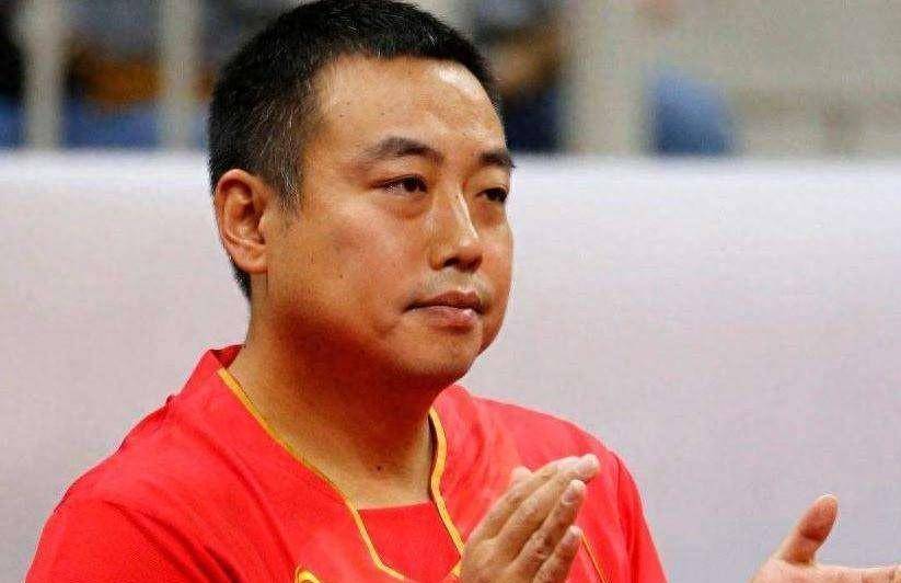 刘国梁袒露新的决定!不顾爱徒,凌晨1点,国乒变化,总教练换人