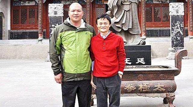 原创马云保镖李天金舍命为其挡子弹年薪百万马云卸任后他干嘛去了