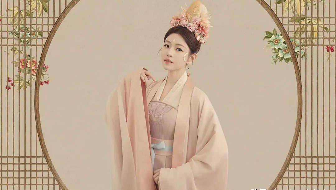 讲真如果于正有央视的一半审美陈妍希当年就不会被骂成小笼包