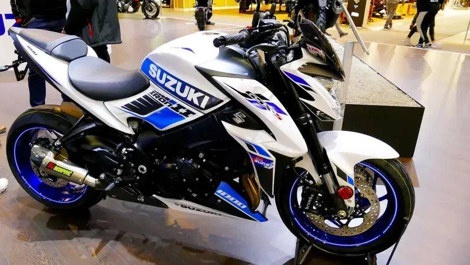 铃木成为摩托车巨头背后的故事_搜狐汽车_搜狐网