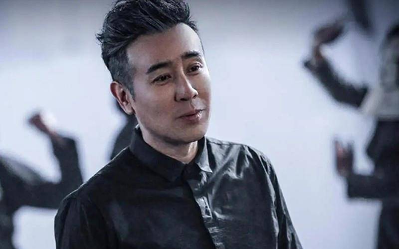 原创于和伟吃大姐母乳长大五姐供他读大学他成名后给姐姐们买房