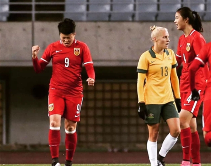 原创被足协耽误的女足天才斩获女足世青赛金球加金靴却被过度使用