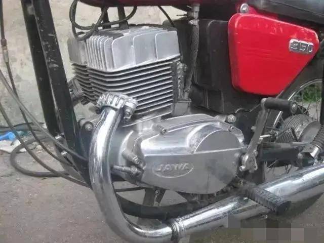 八十年代中,德,捷,日四款最具代表的摩托车,当年曾经叱咤风云_搜狐