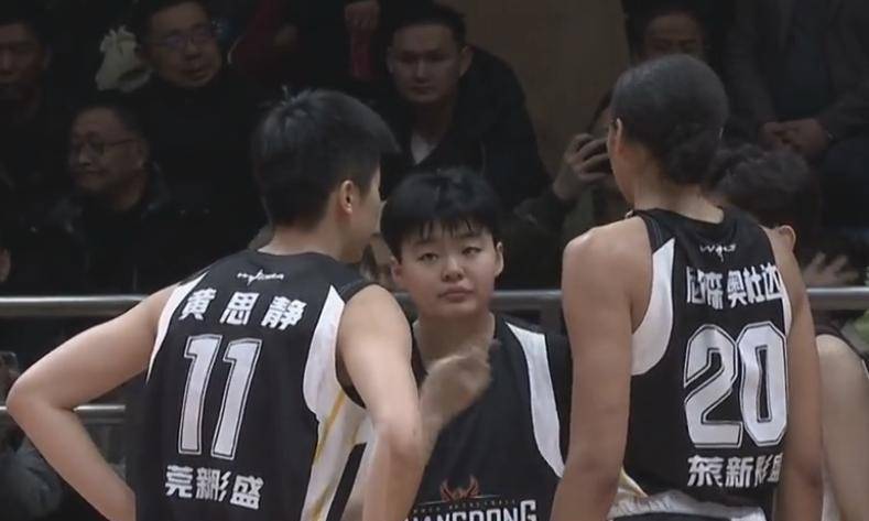 原创78比60四川女篮力破东莞广东三巨头哑火李梦出类拔萃