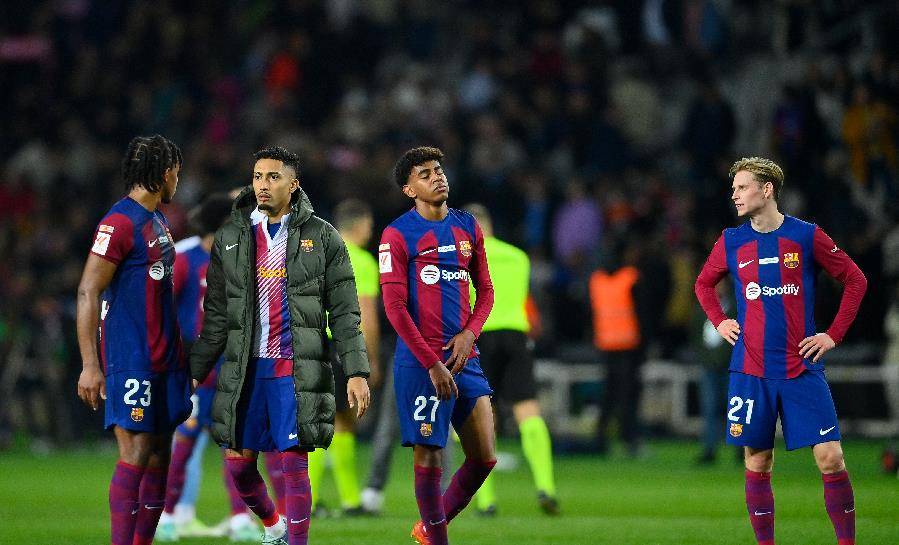 原创巴萨转会风云瓜迪奥拉给出意见基米希加持哈维去意不改