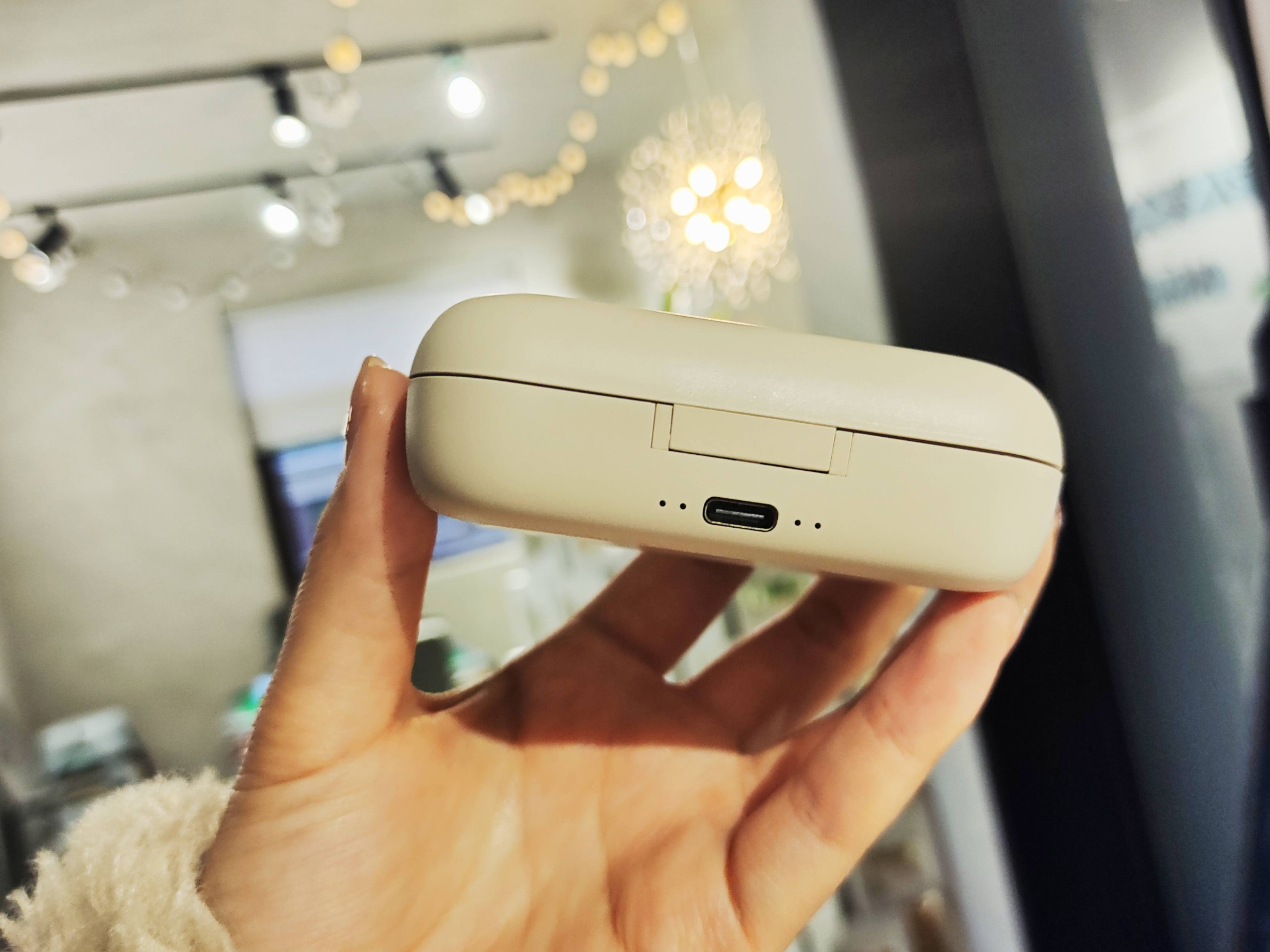 西圣Air开放式耳机，贴耳不入耳，音乐流畅杜绝漏音