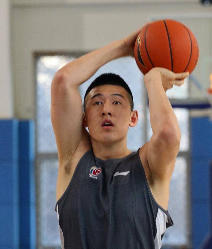 杨鸣面临巨大压力常规赛第三阶段赛程难