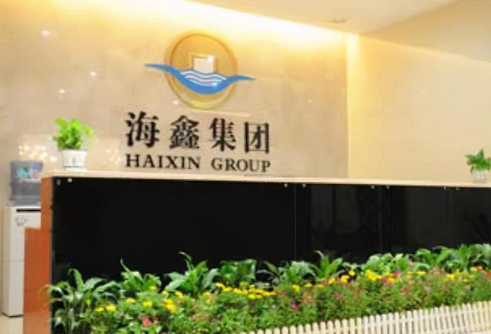 当时李兆会身边的人回忆:"他曾多次跟我说,他对钢铁行业没兴趣,只有