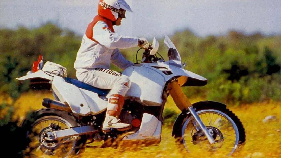 超级大单缸——"沙漠快车"铃木 dr750/800 big_搜狐汽车_搜狐网