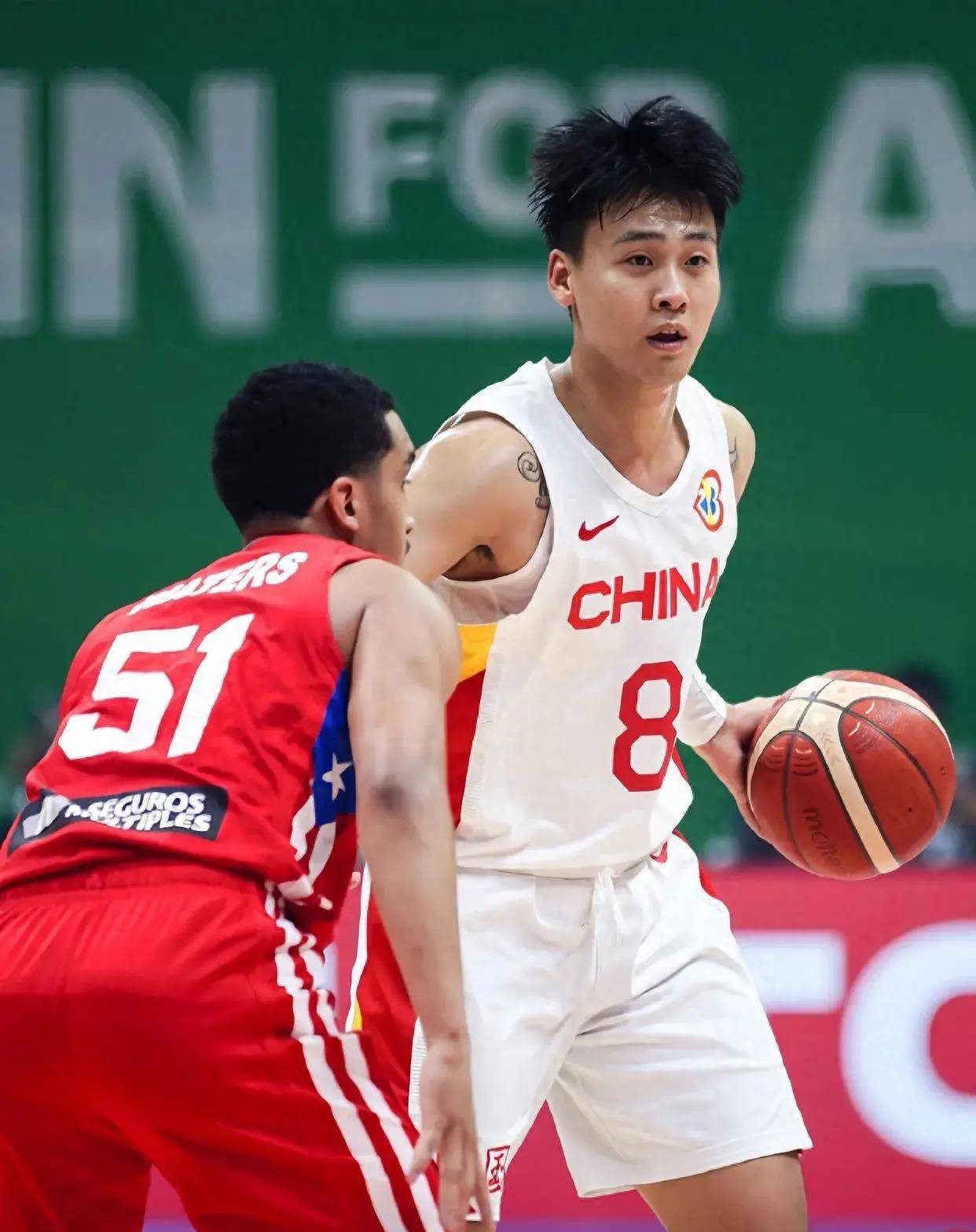 赵睿等老将领衔,以00后为主,3人征战海外_球员_篮球界_队伍