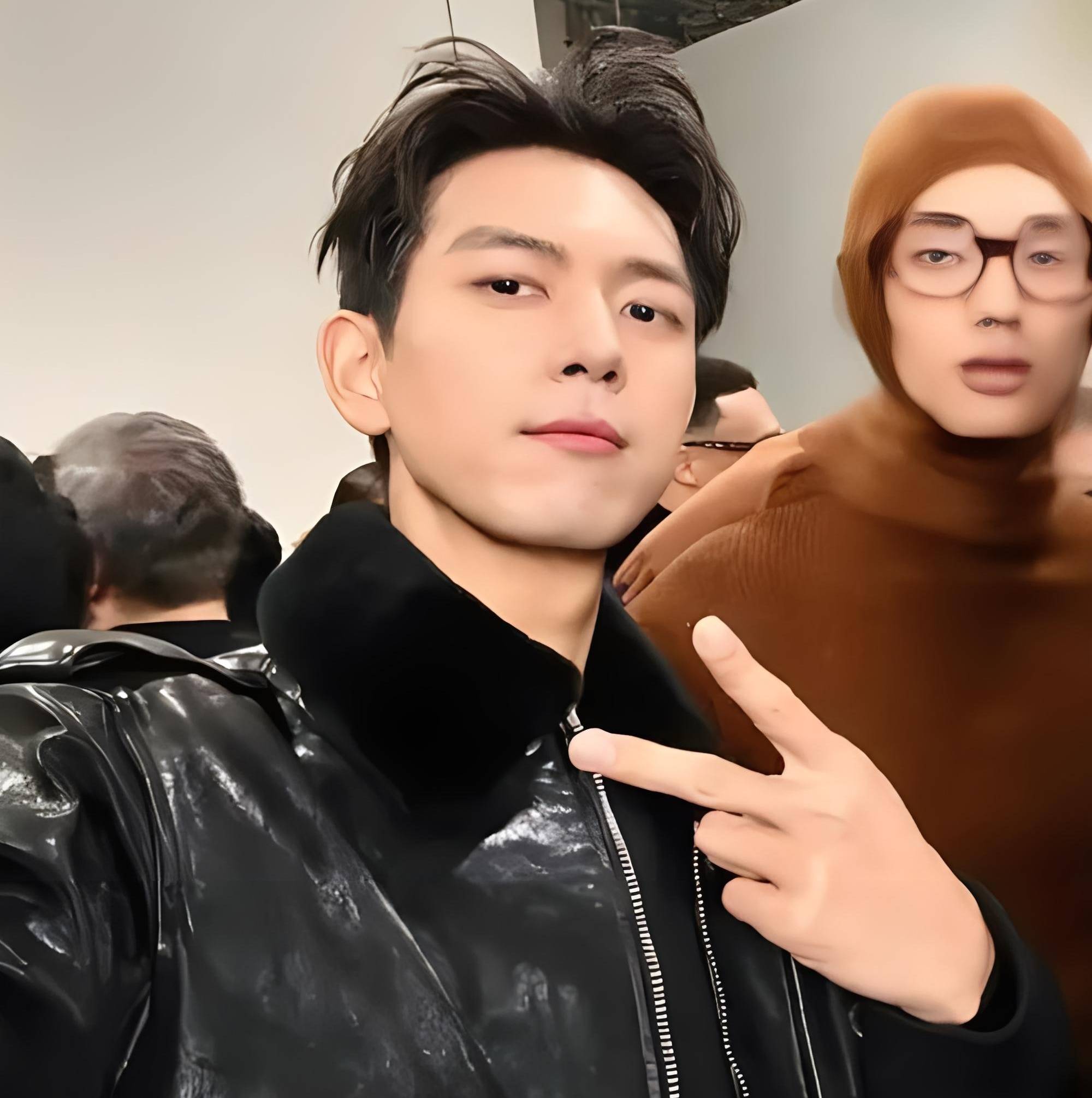 李现遇挫张小斐光芒被掩盖倪妮或成封面宠儿李沁眼光提升