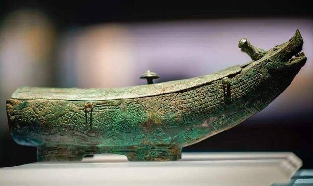 原创山西一村民意外挖出真龙专家赶来一研究这是国宝