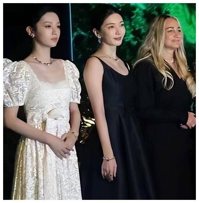 原创江疏影靠边站dior晚宴大合影c位太意外王玉雯身材顶
