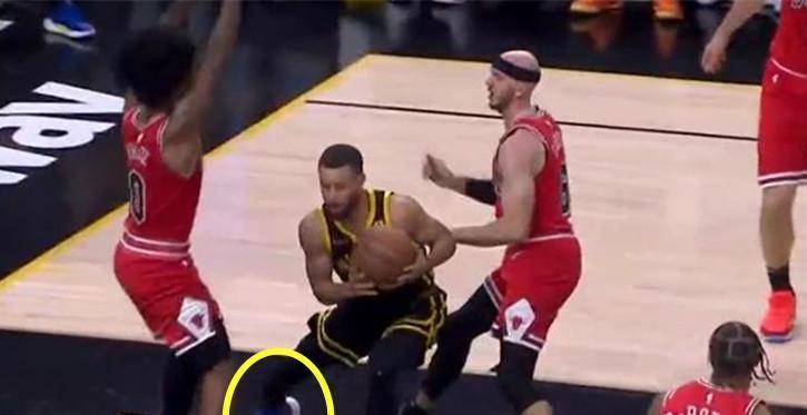 库里右脚踝90度外掰扭伤,4画面回顾过程,不幸之中有一万幸_比赛_金州