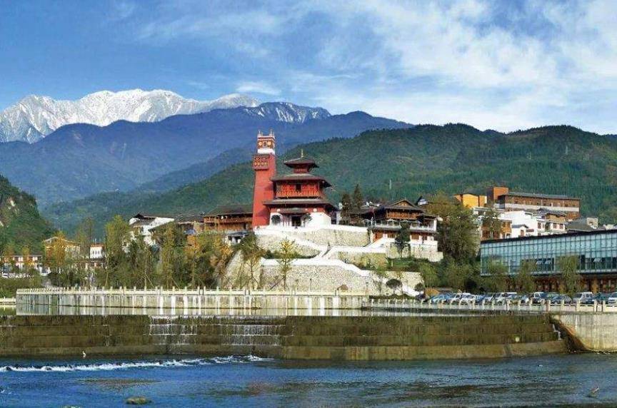 "隐秘"的5a级景区,风景优美还不要门票,但少有人知_旅游业_羌族_朋友