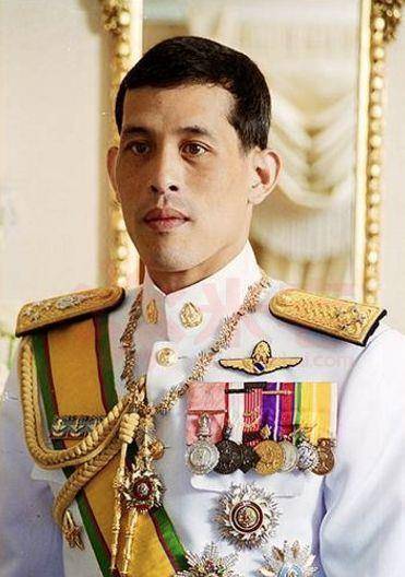 泰国甄嬛传持续上演,欧拉弄新造型略显惊艳,让诗妮娜黯淡无光_国王