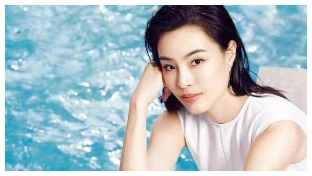 原创39岁吴敏霞拼三胎散发女性魅力事业双丰收身价暴涨