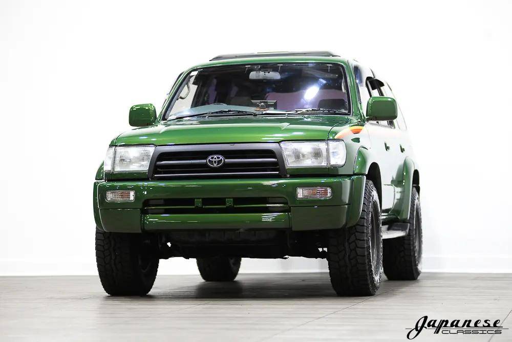 美国二手车商出售1997年丰田4runner 最终以2.