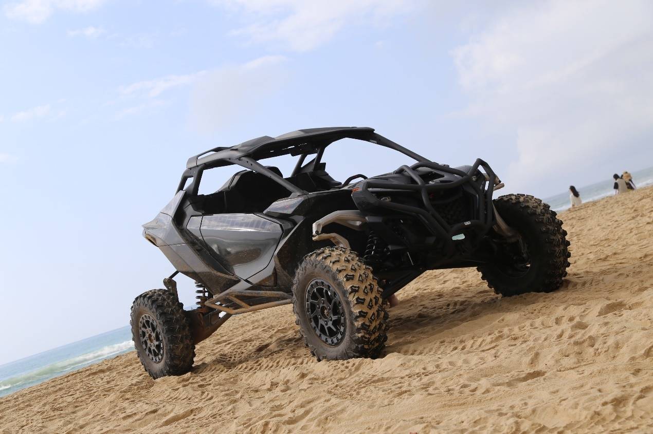 庞巴迪brp can-am全地形车2024新品体验 纯粹野趣/天然乐享_搜狐汽车