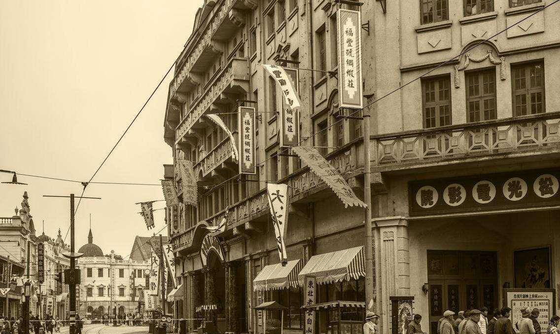 原创他是民国第一败家子一晚输掉上海100多套房晚年饿死在破屋中