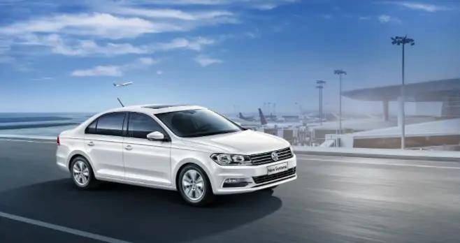 就在桑塔纳3000上市后不久,厂家还为其推出了桑塔纳志俊车型.