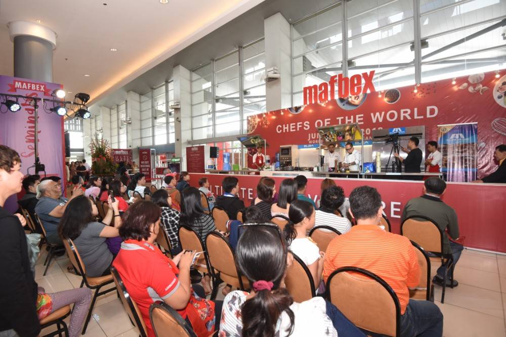 面包烘焙店,糖果厂,冷冻食品,有机产品,咖啡和茶,腌制肉类,食品服务和