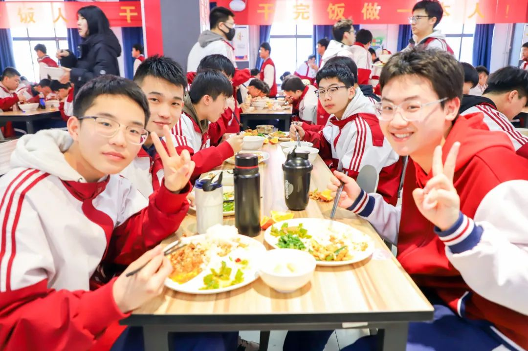 中考临近初三学生如何选择合适的学校