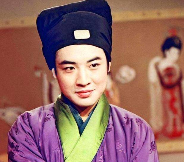 原创因贾宝玉入戏太深而无法自拔爱情受挫后32岁酗酒离开人世