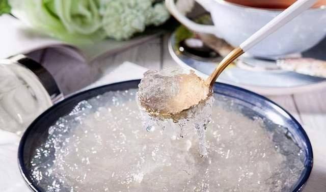 原创厦门富婆李宝华身价数十亿拿燕窝当水喝最后却锒铛入狱