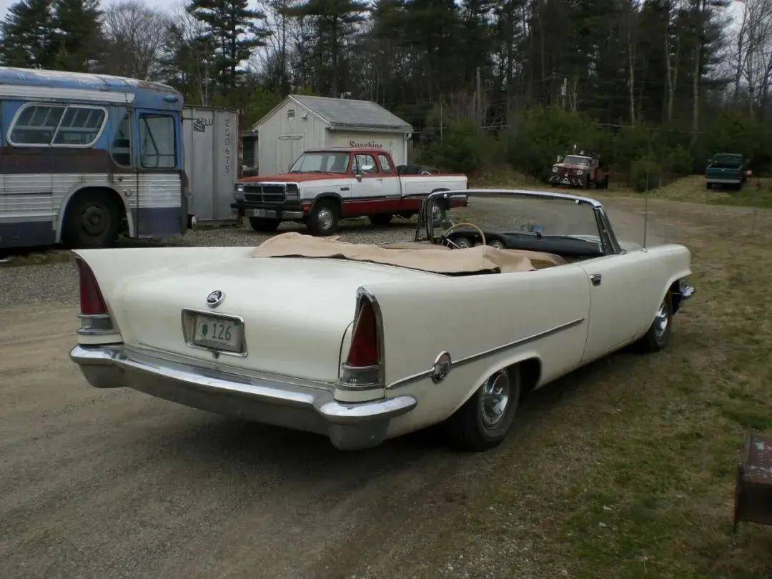 美式豪华车代表,被医生遗忘的1957克莱斯勒300c敞篷车_搜狐汽车_搜狐